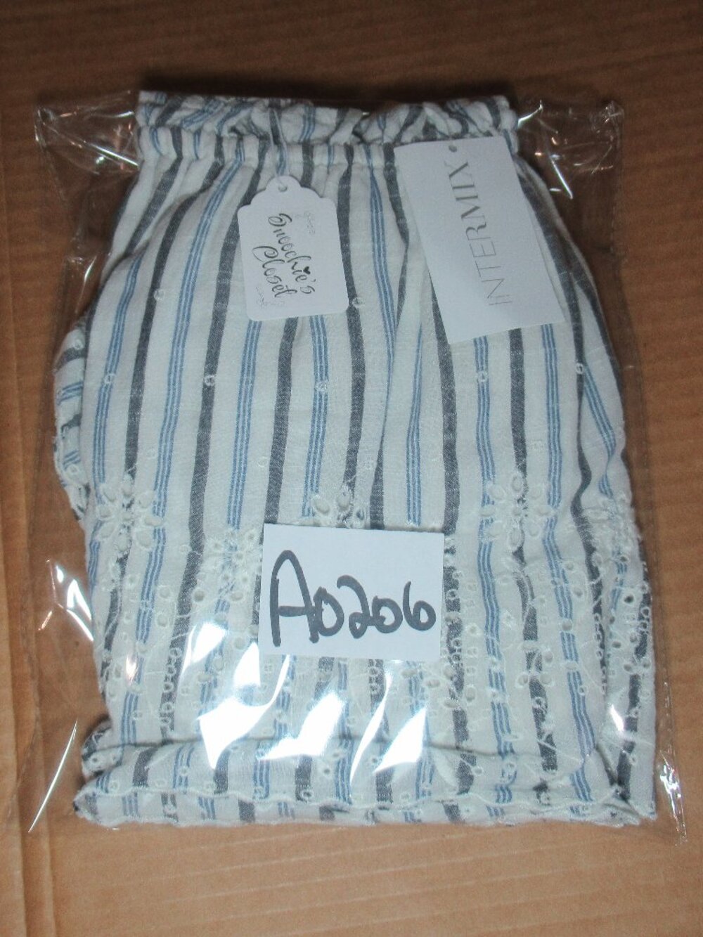 NWT LoveShackFancy 100% Cotton Stripe Off-Shoulder Crop Top | Size Medium - Picture 10 of 10